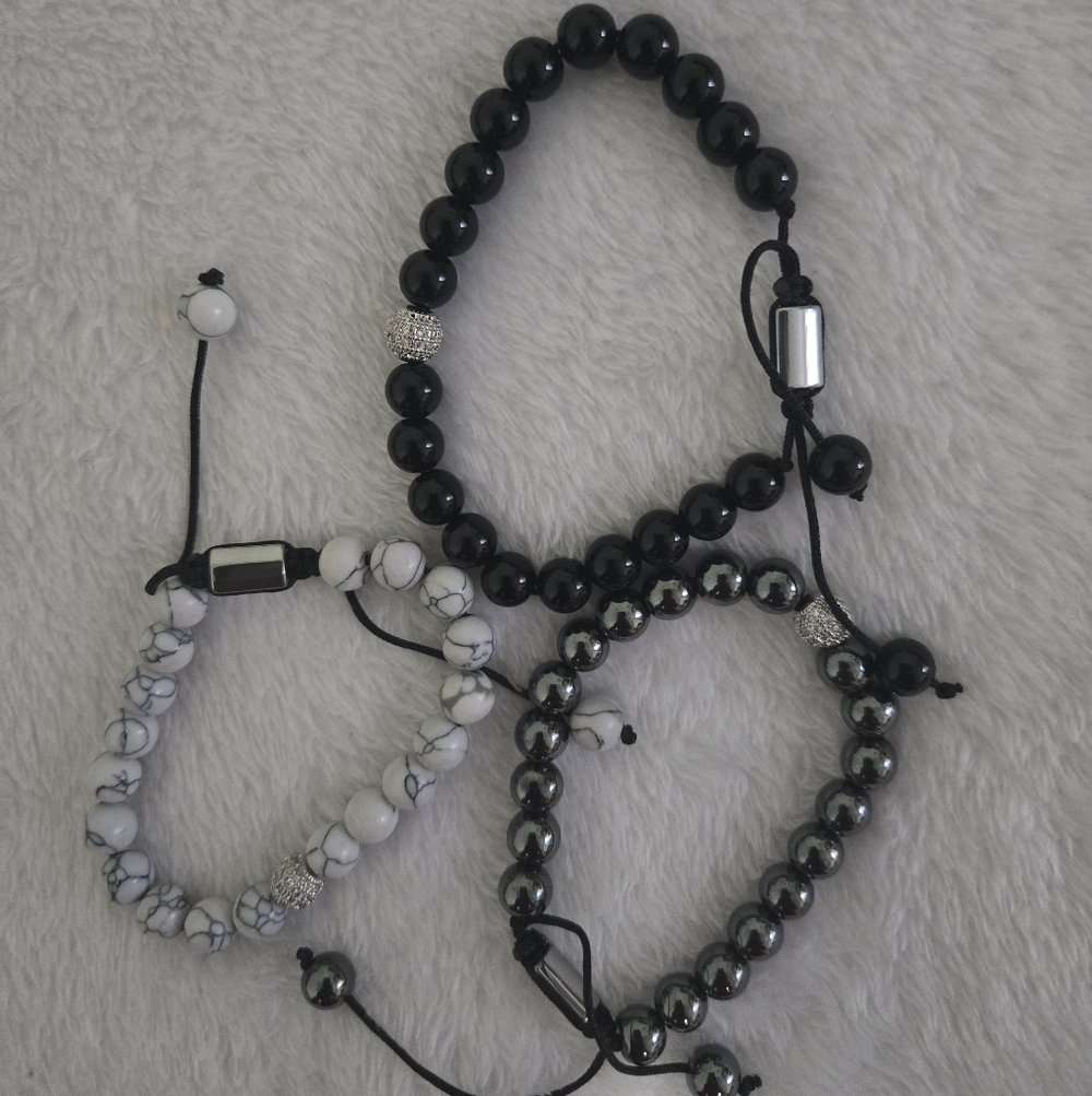 3pcs Black,Silver & White Handmade Beaded Bracelets Set - Picture 2 of 4